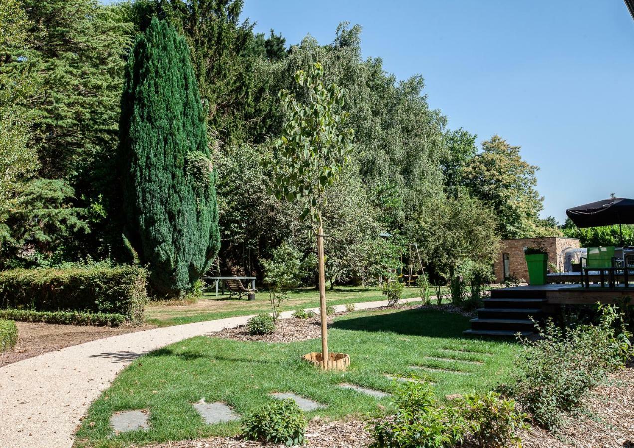 La Gobiniere Bed & Breakfast Saint-Mars-la-Reorthe Exterior photo